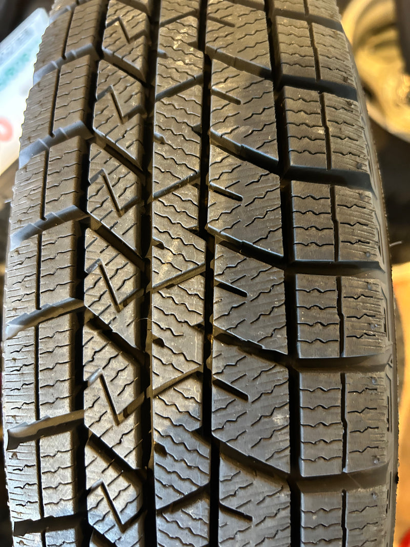 ギャラリービューアに画像をロードする, K13-0025ダンロップウィンターマックス WM03145/80R13スタッドレス