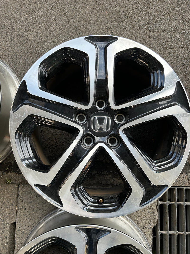 ギャラリービューアに画像をロードする, H-023ホンダ17X7.0+55 5-114