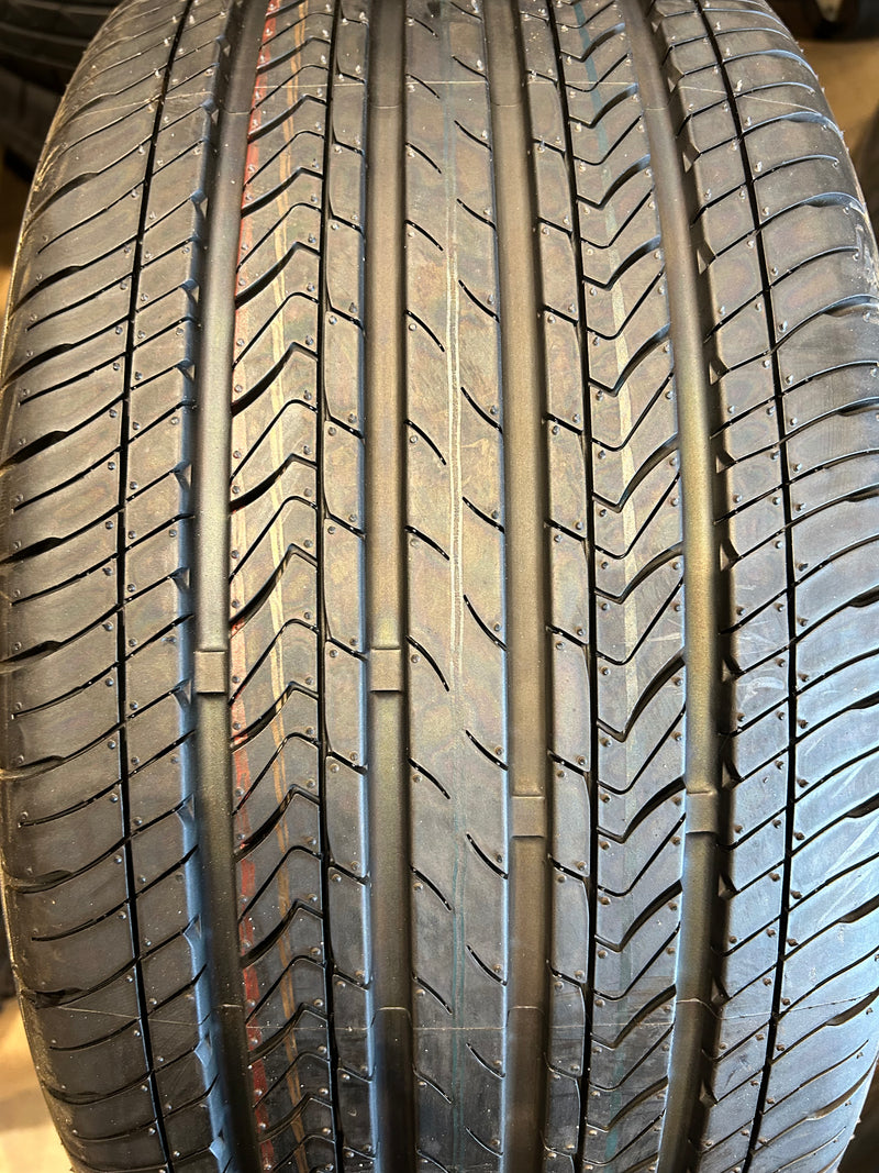 ギャラリービューアに画像をロードする, T-207海外製KR30245/40R18 夏タイヤ