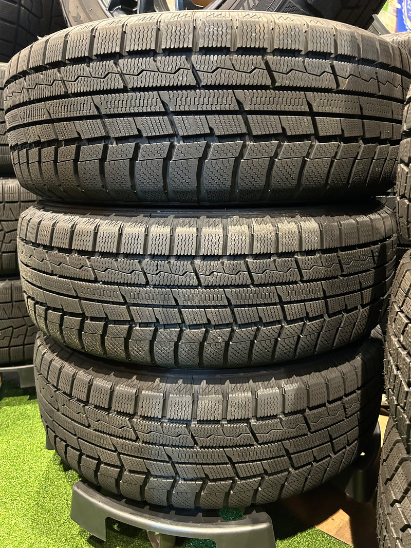 ギャラリービューアに画像をロードする, F15-0077トーヨーウィンタートランパスTX195/65R15スタッドレス