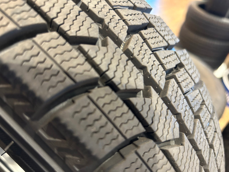 ギャラリービューアに画像をロードする, K14-0082ダンロップウィンターマックス WM02155/65R14スタッドレス