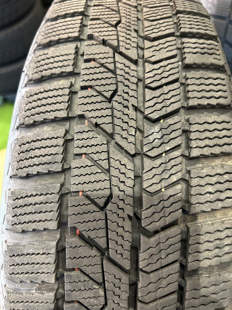 ギャラリービューアに画像をロードする, F14-0045トーヨーオブザーブ GIZ2165/65R14スタッドレス