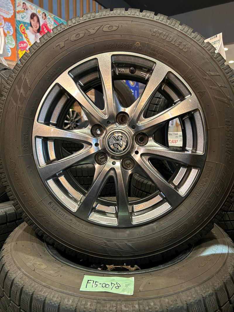 ギャラリービューアに画像をロードする, F15-0078トーヨーガリット GIZ195/65R15スタッドレス