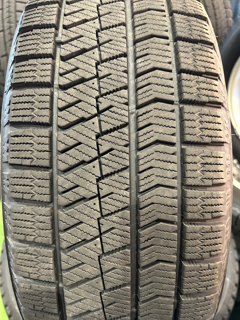ギャラリービューアに画像をロードする, F16-0055ブリヂストンブリザック VRX2215/60R16スタッドレス