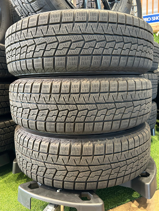 F14-0046 ヨコハマ ｱｲｽｶﾞｰﾄﾞ　IG70 175/70Ｒ14 スタッドレス ﾔﾘｽ、ﾎﾟﾙﾃ