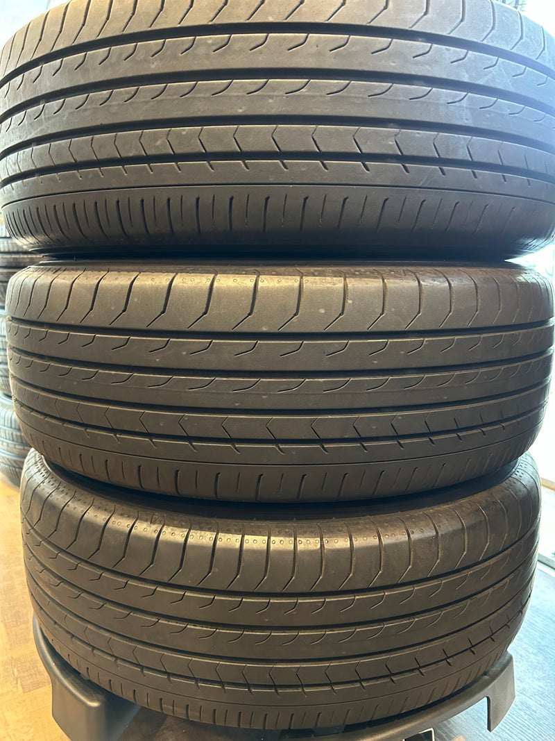 ギャラリービューアに画像をロードする, F16-0049 ヨコハマ ﾌﾞﾙｰｱｰｽ　RV03 205/60Ｒ16 夏タイヤ ﾌﾟﾘｳｽｱﾙﾌｧ
