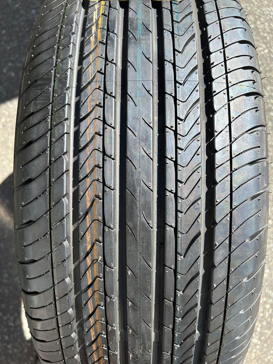 T-233 KENDA 夏タイヤ VEZDA ECO KR30 215/55Ｒ18