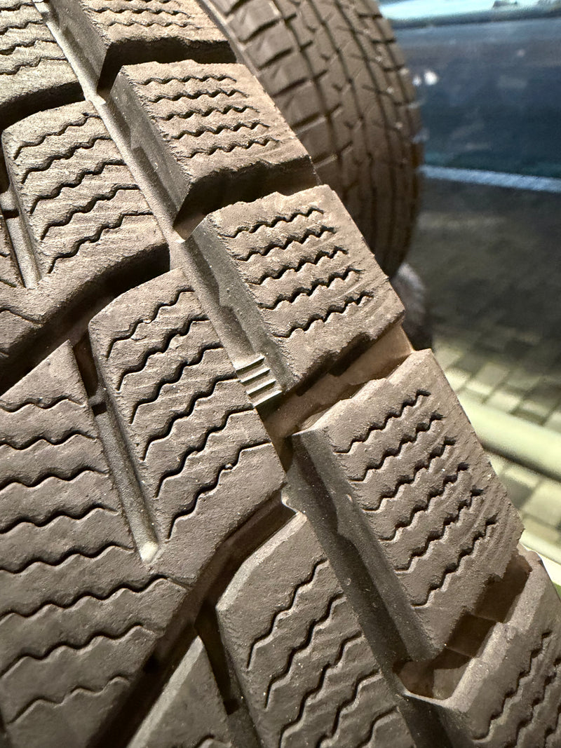 ギャラリービューアに画像をロードする, SUV-0064 ダンロップ スタッドレス ｳｨﾝﾀｰﾏｯｸｽ　SJ8 235/65Ｒ18
