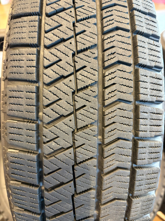 T-239 ブリヂストン スタッドレス ﾌﾞﾘｻﾞｯｸ　VRX2 165/65Ｒ14