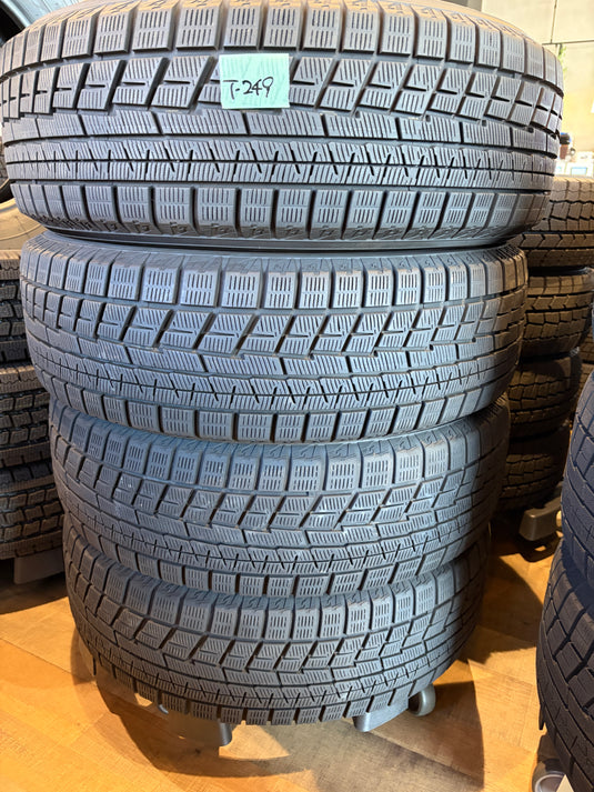 T-249 ヨコハマ スタッドレス ｱｲｽｶﾞｰﾄﾞ　IG60 205/65Ｒ16
