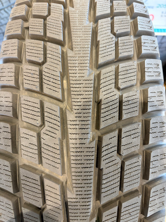 T-256 ヨコハマ スタッドレス ｼﾞｵﾗﾝﾀﾞｰ　I/T-S 215/65Ｒ16