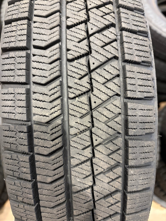 T-263 ブリヂストン スタッドレス ﾌﾞﾘｻﾞｯｸ　VRX2 165/70Ｒ14