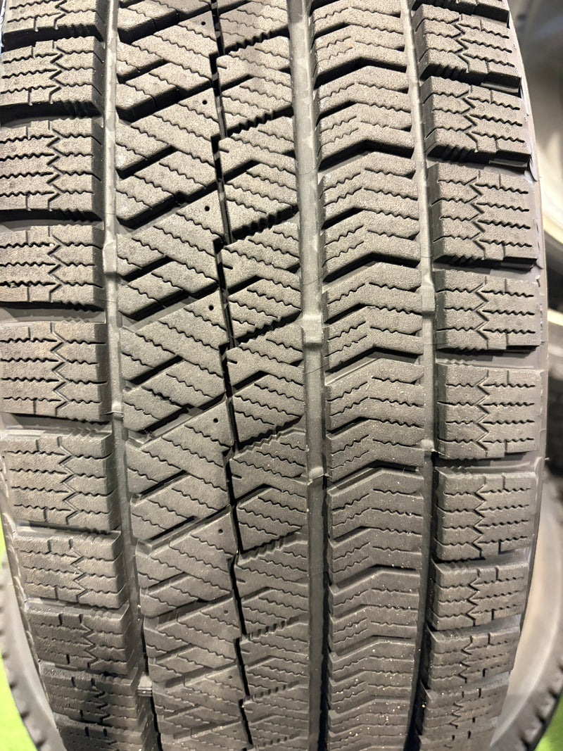 ギャラリービューアに画像をロードする, SUV-0065 ブリヂストン スタッドレス ﾌﾞﾘｻﾞｯｸ　VRX2 205/65Ｒ16
