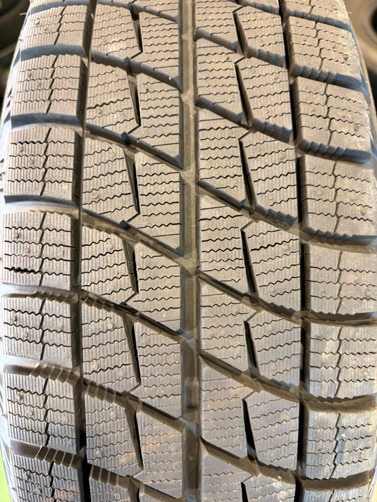F15-0085 オートバックス ｱｲｽｴｽﾎﾟﾙﾃ 185/65Ｒ15 スタッドレス ﾌﾘｰﾄﾞ