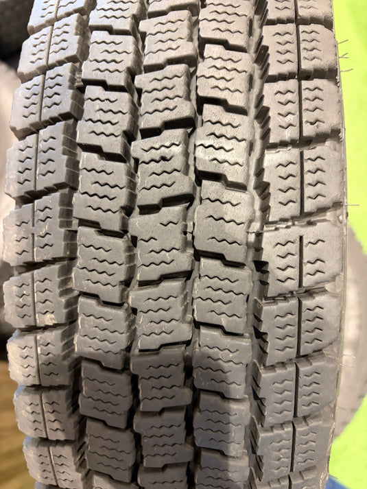 V-0035 グッドイヤー スタッドレス ｱｲｽﾅﾋﾞ　ｶｰｺﾞ 155/80Ｒ14