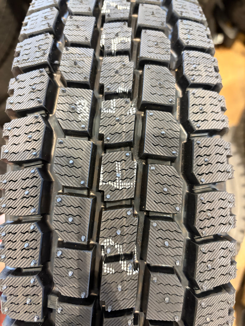 ギャラリービューアに画像をロードする, T-267 ヨコハマ スタッドレス SY01 145/80Ｒ12
