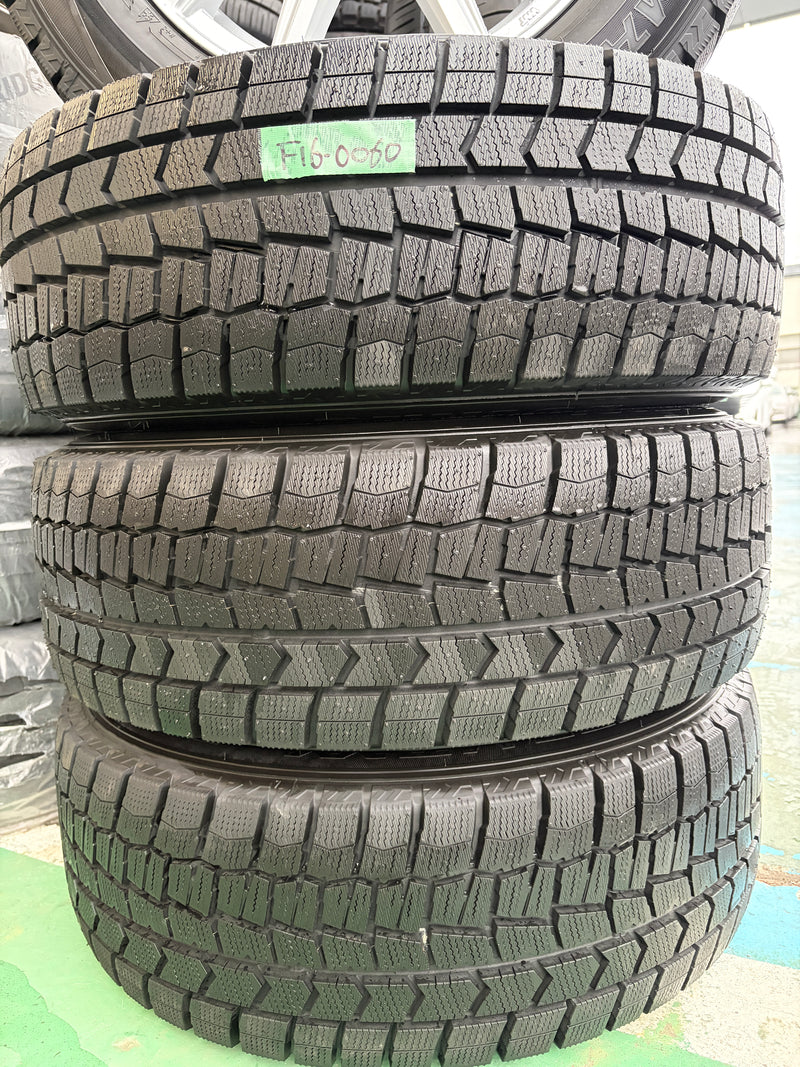 ギャラリービューアに画像をロードする, F16-0060 ダンロップ ｳｨﾝﾀｰﾏｯｸｽ　WM02 215/60Ｒ16 スタッドレス ｳﾞｪｾﾞﾙ
