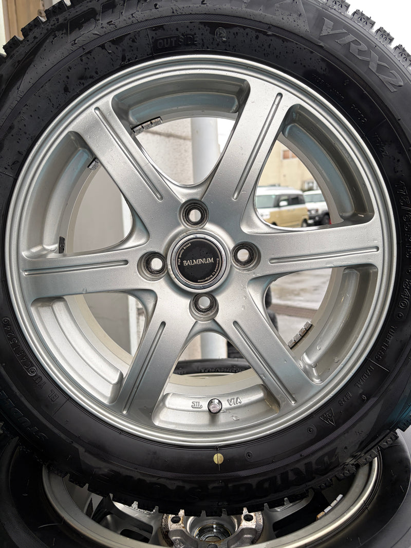 ギャラリービューアに画像をロードする, F15-0087 ブリヂストン ﾌﾞﾘｻﾞｯｸ　VRX2 175/65Ｒ15 スタッドレス ｱｸｱ、ｷｭｰﾌﾞ
