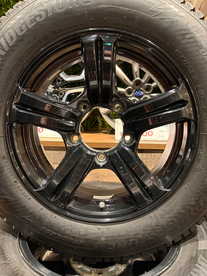 ギャラリービューアに画像をロードする, K15-0044 ブリヂストン ﾌﾞﾘｻﾞｯｸ　DM-V3 175/80Ｒ16 スタッドレス ｼﾞﾑﾆｰ
