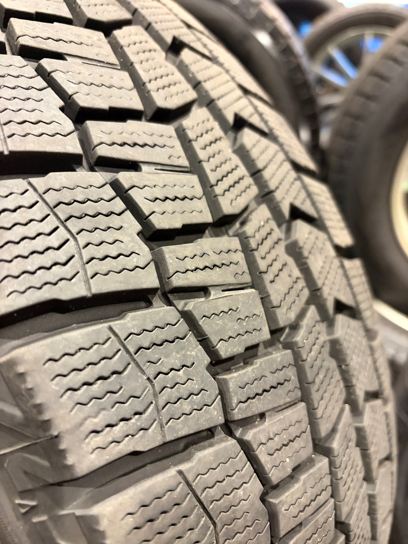 ギャラリービューアに画像をロードする, F17-0041 ダンロップ ｳｨﾝﾀｰﾏｯｸｽ　WM02 225/60Ｒ17 スタッドレス 30系ｱﾙﾌｧｰﾄﾞ､ｳﾞｪﾙﾌｧｲｱ
