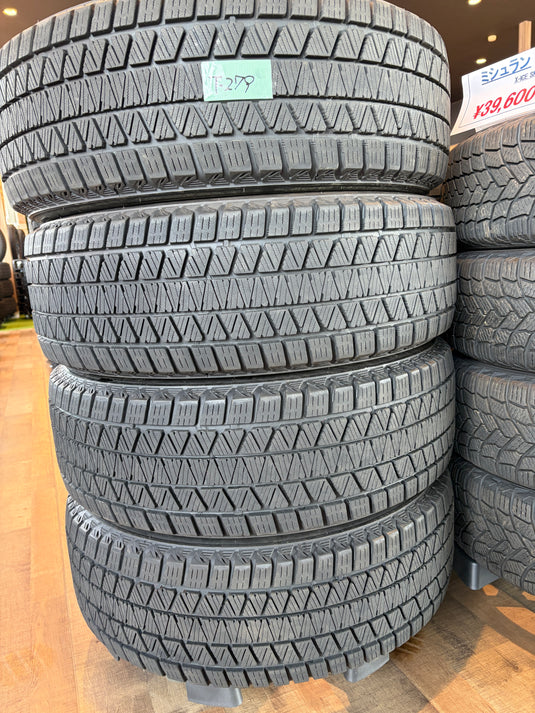 T-279ブリヂストンﾌﾞﾘｻﾞｯｸ　DM-V3225/65Ｒ17スタッドレス