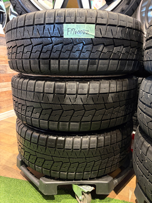 F17-0042 ヨコハマ ｱｲｽｶﾞｰﾄﾞ　IG70 205/45Ｒ17 スタッドレス BMWﾐﾆ