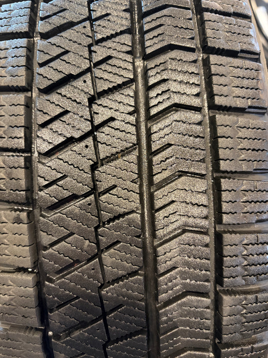 F15-0090 ブリヂストン ﾌﾞﾘｻﾞｯｸ　VRX2 185/65Ｒ15 スタッドレス ﾌﾘｰﾄﾞ