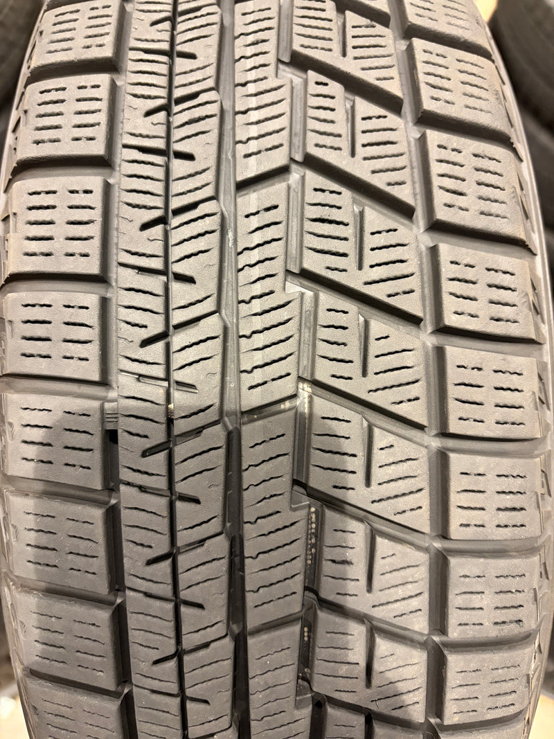 ギャラリービューアに画像をロードする, T-281ヨコハマｱｲｽｶﾞｰﾄﾞ　IG60175/65Ｒ15スタッドレス
