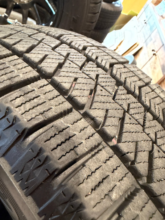 K15-0048 ブリヂストン ﾌﾞﾘｻﾞｯｸ　VRX2 F　165/55Ｒ15 スタッドレス S660