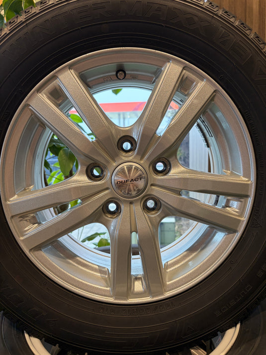 F15-0092 ダンロップ ｳｨﾝﾀｰﾏｯｸｽ　WM02 195/65Ｒ15 スタッドレス RK系ｽﾃｯﾌﾟW､80系ﾉｱ