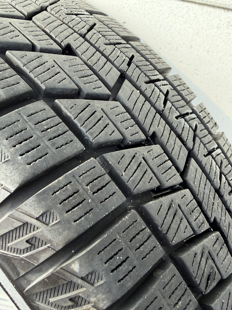 ギャラリービューアに画像をロードする, K15-0049 ブリヂストン ｱｲｽｶﾞｰﾄﾞ　IG60 165/60Ｒ15 スタッドレス ﾊｽﾗｰ、ｷｬｽﾄｱｸﾃｨﾊﾞ
