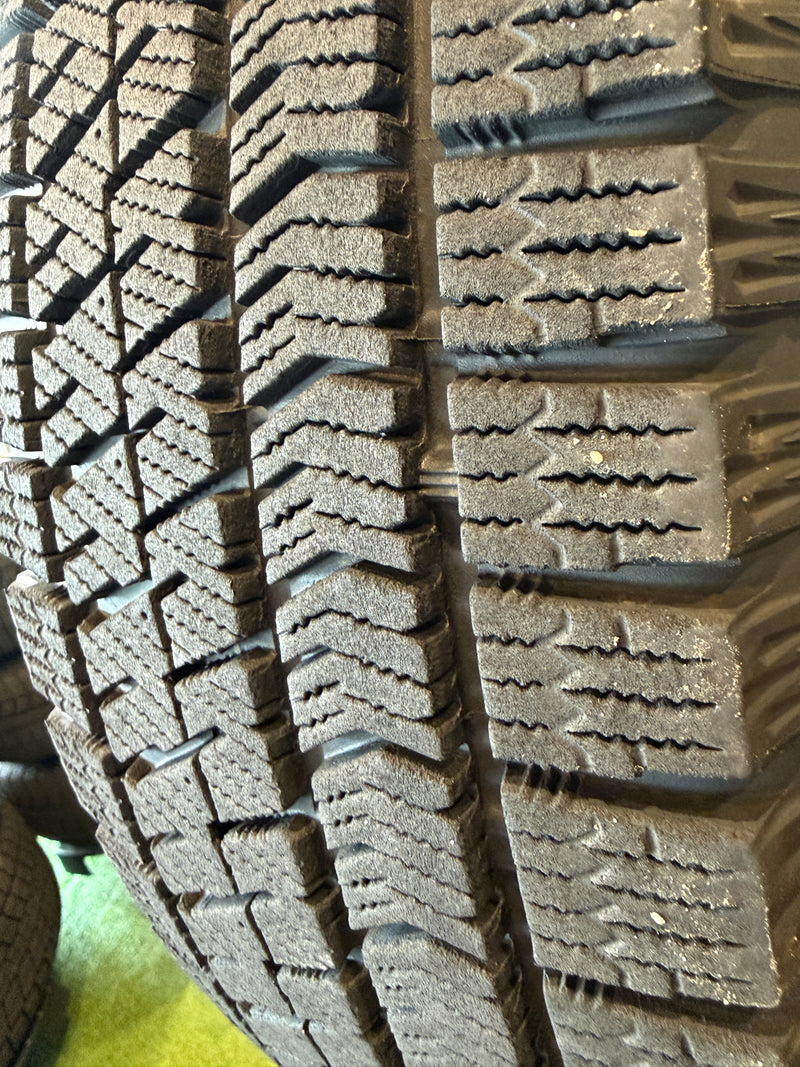 ギャラリービューアに画像をロードする, F15-0094 ブリヂストン ﾌﾞﾘｻﾞｯｸ　VRX2 185/65Ｒ15 スタッドレス 10系ｼｴﾝﾀ
