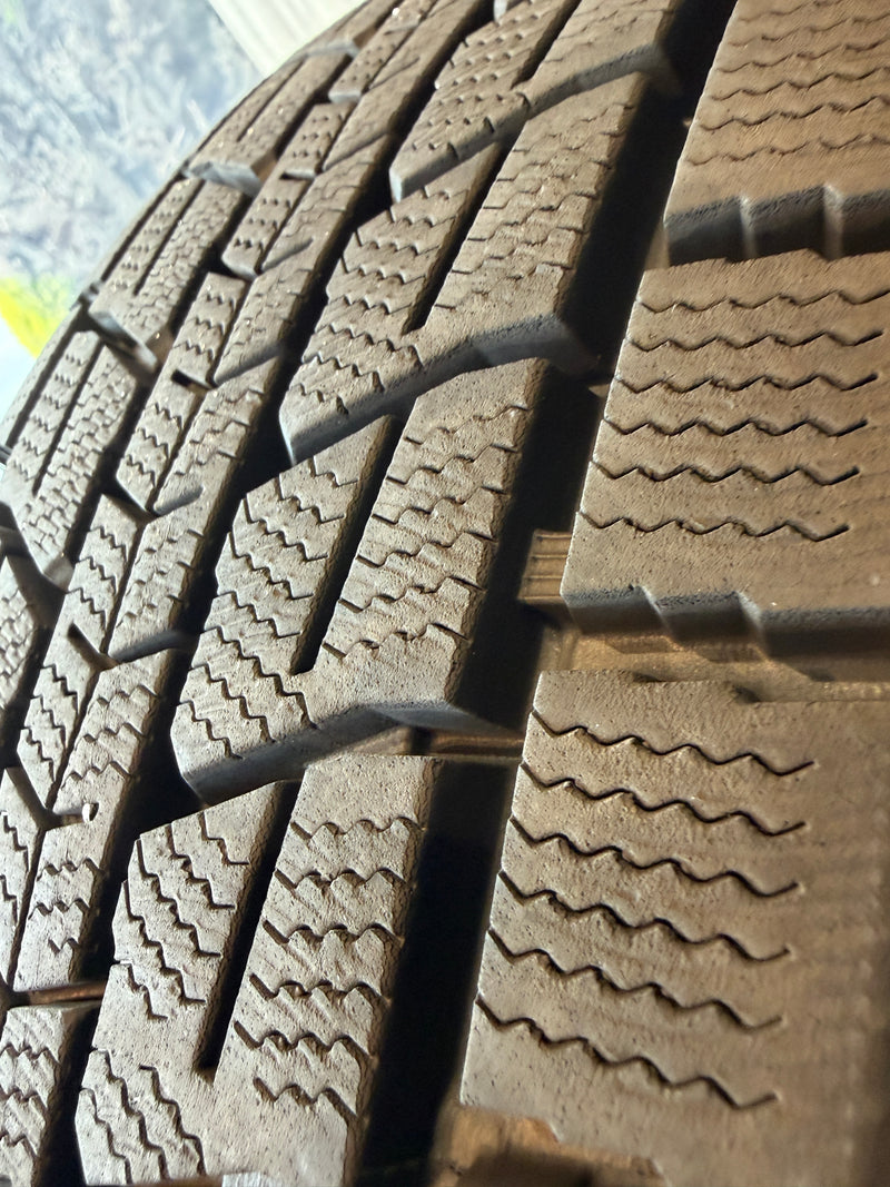 ギャラリービューアに画像をロードする, F16-0064 ダンロップ ｳｨﾝﾀｰﾏｯｸｽ　SJ8 215/65Ｒ16 スタッドレス 30系ｱﾙﾌｧｰﾄﾞ、ｳﾞｪﾙﾌｧｲｱ
