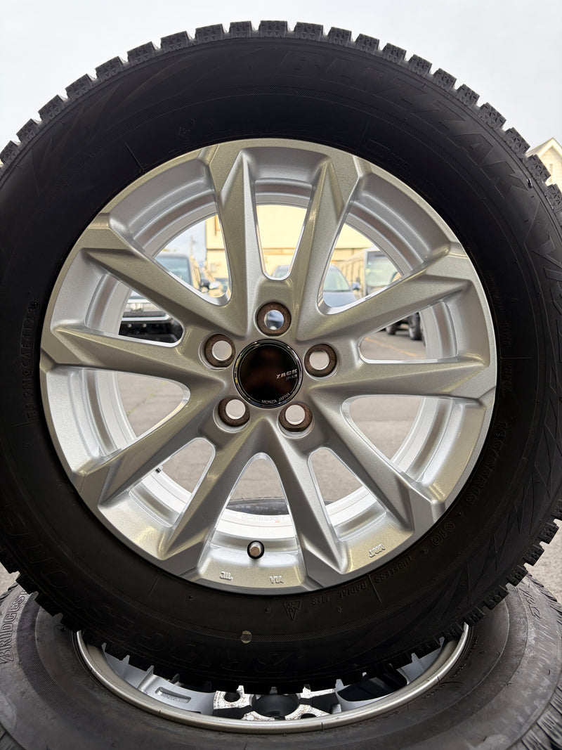 ギャラリービューアに画像をロードする, F15-0095 ブリヂストン ﾌﾞﾘｻﾞｯｸ　VRX2 195/65R15 スタッドレス 30系ﾌﾟﾘｳｽ
