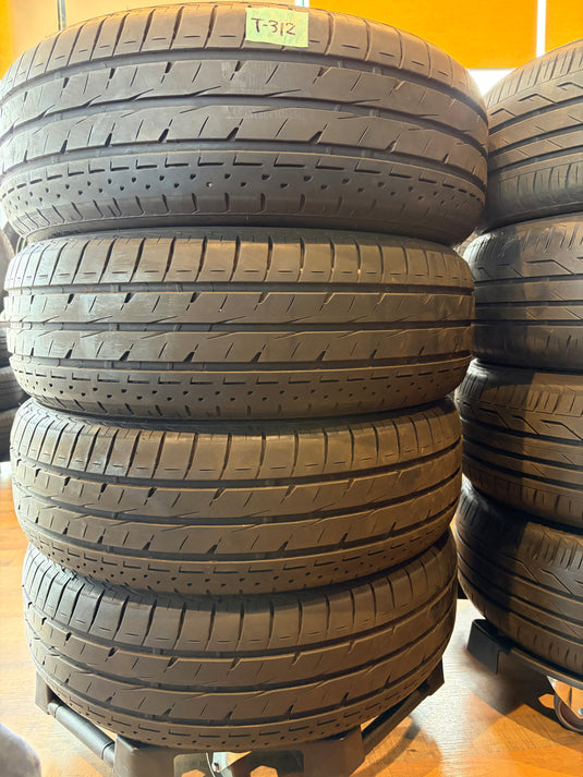 T-312ブリヂストンLUFT  RVⅡ215/60R17夏タイヤ