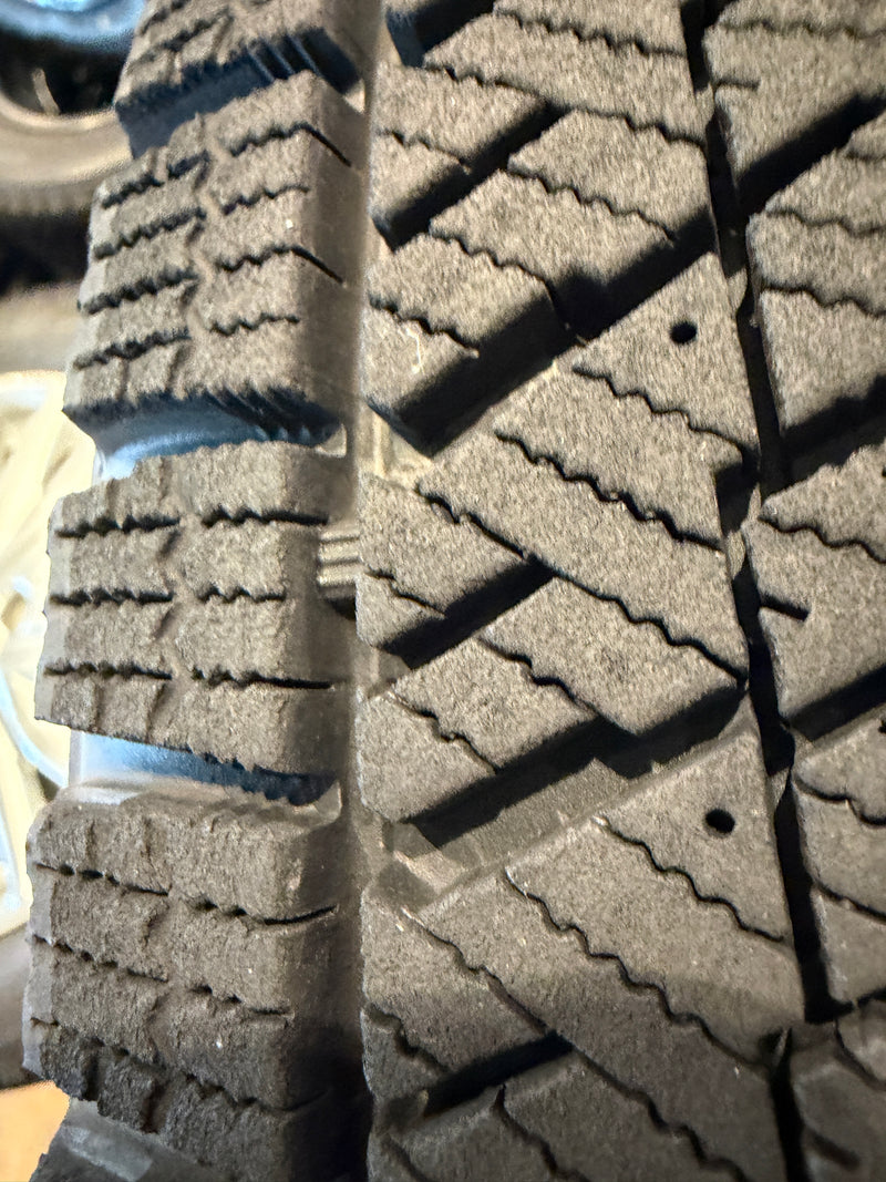 ギャラリービューアに画像をロードする, K14-0098 ブリヂストン ﾌﾞﾘｻﾞｯｸ　VRX2 155/65R14 スタッドレス 軽自動車etc
