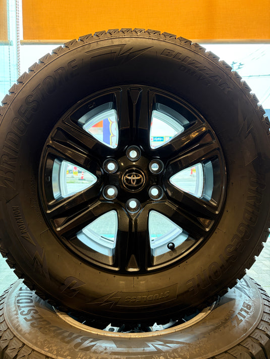 SUV-0080 ブリヂストン ﾌﾞﾘｻﾞｯｸ　DM-V3 265/65R17 スタッドレス ﾊｲﾗｯｸｽ､ﾌﾟﾗﾄﾞ