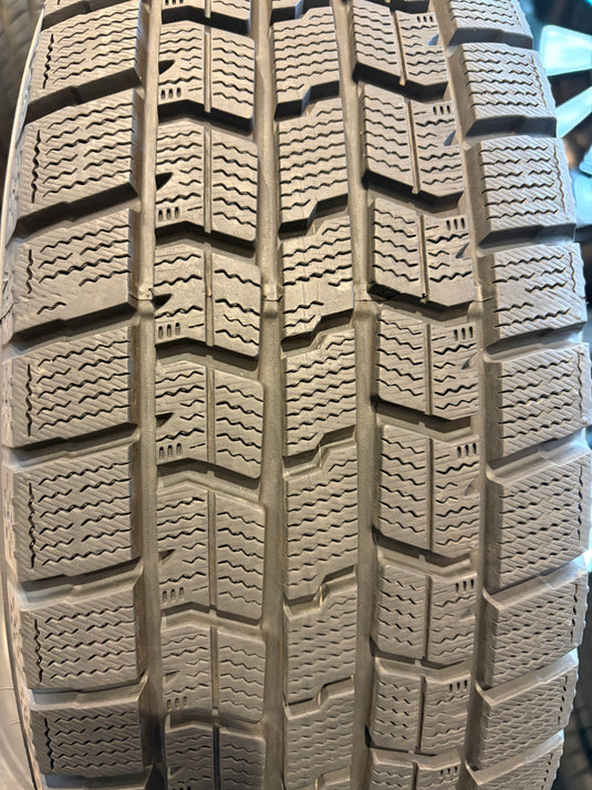 F15-0097 グッドイヤー ｱｲｽﾅﾋﾞ7 195/65R15 スタッドレス C26ｾﾚﾅなど