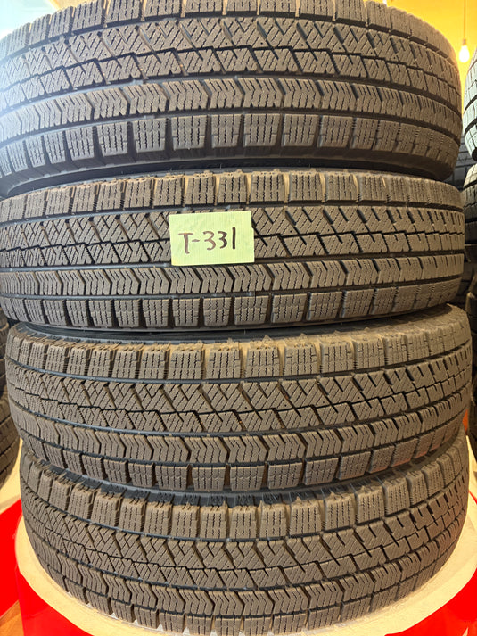 T-331ブリヂストンﾌﾞﾘｻﾞｯｸVRX2145/80R13スタッドレス