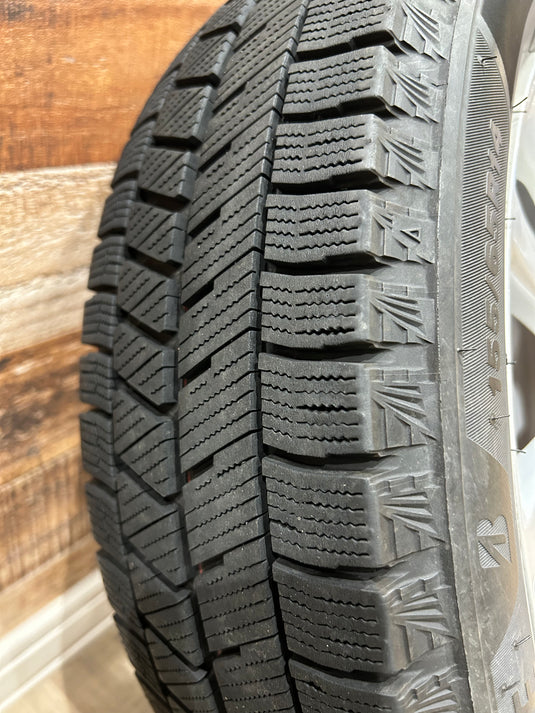 K14-0010ブリヂストン　ブリザックＶＲＸ3　155/65Ｒ14