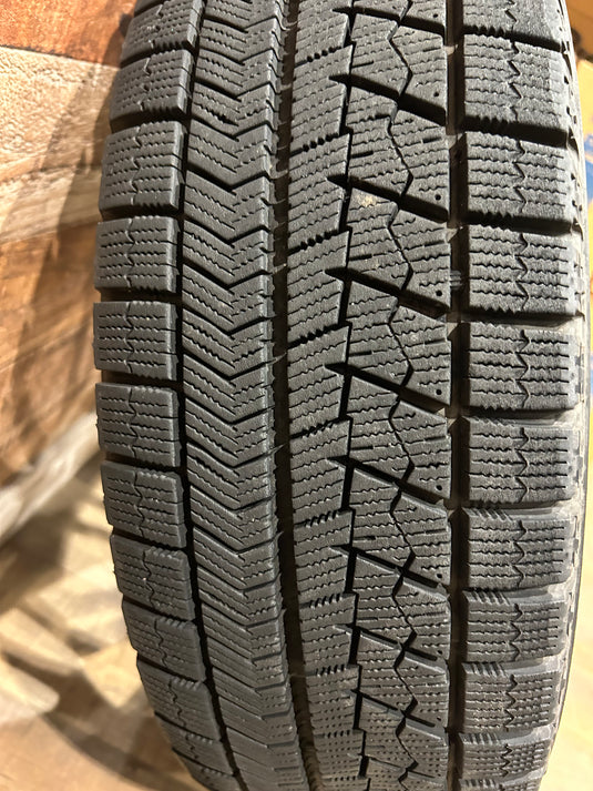 K15-0002ブリヂストン　ブリザックＶＲＸ　165/55Ｒ15