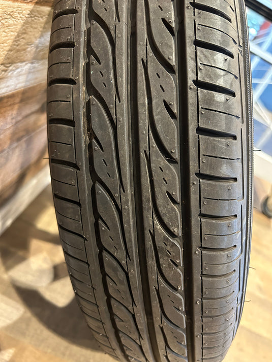 F13-0001 ダンロップ 夏タイヤ ＥＣ２０２ 155/80Ｒ13