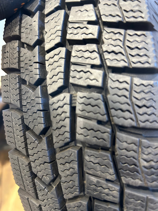 Ｋ13-0006ダンロップｳｨﾝﾀｰﾏｯｸｽ　WM02145/80Ｒ13スタッドレス