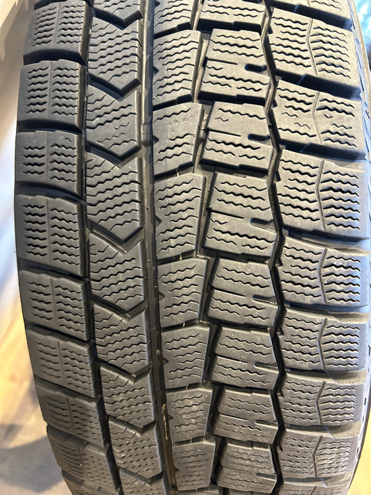 Ｆ15-0016ダンロップｳｨﾝﾀｰﾏｯｸｽ　WM02195/65Ｒ15スタッドレス