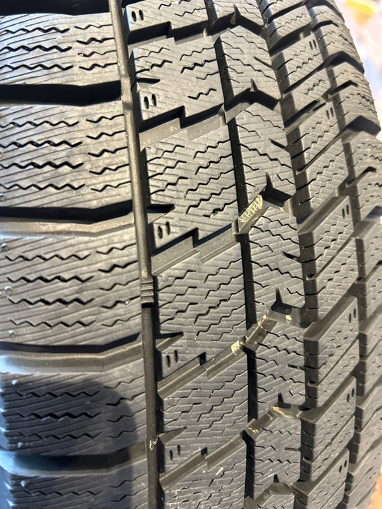 K15-0013 グッドイヤー スタッドレス アイスナビ８ 165/65Ｒ15