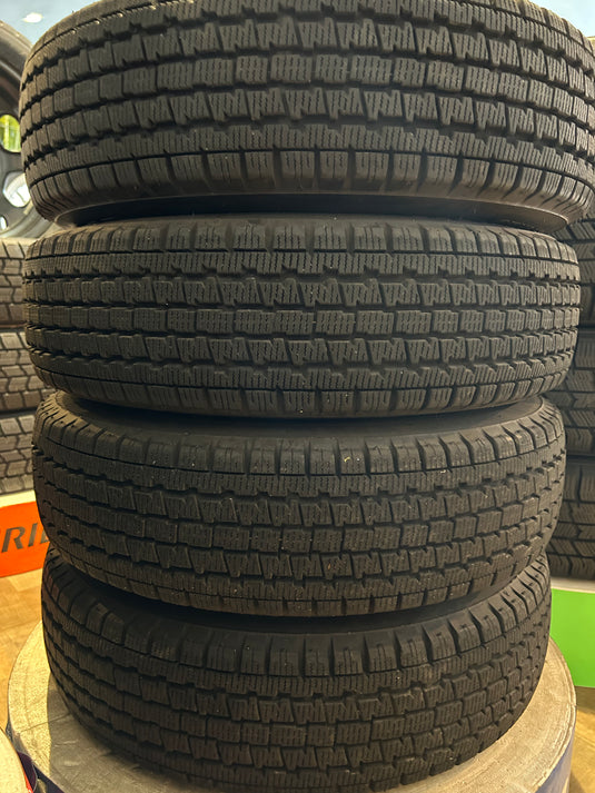 V-0006ブリヂストンW300145/80Ｒ12スタッドレス