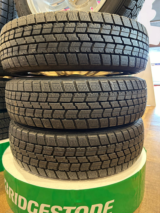 K14-0027グッドイヤーアイスナビ7155/65Ｒ14スタッドレス