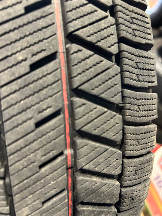 Ｋ14-0032ブリヂストンＶＲＸ３155/65Ｒ14スタッドレス