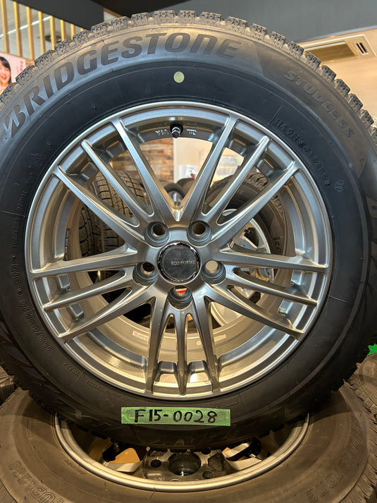 F15-0028ブリヂストンＶＲＸ２195/65Ｒ15スタッドレス