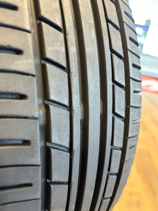 F14-0020 ヨコハマ 夏タイヤ エコス 185/65Ｒ14